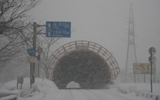 雪景色　雪道　道路 福井県の道路